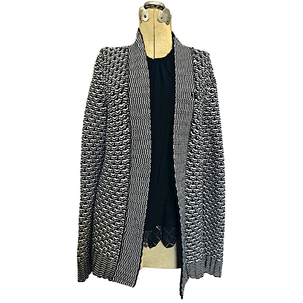 Talbot-Women’s Small Black and White Cardigan